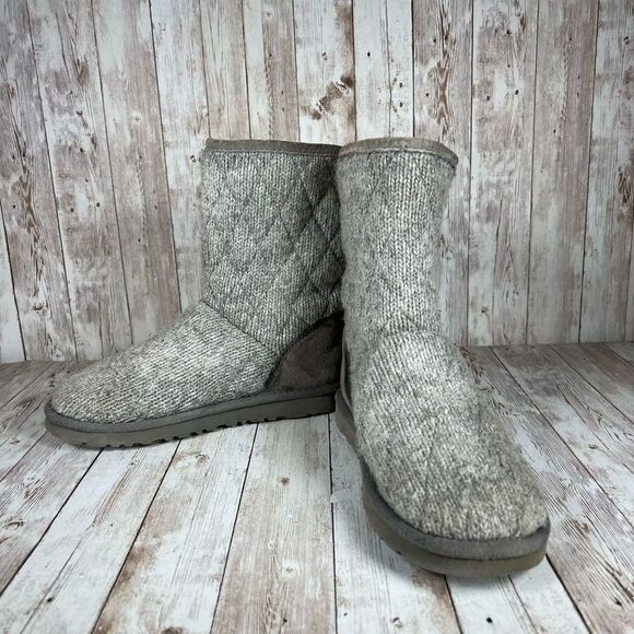 Ugg one button winter boot‎ - Womens 6 - Picture 6 of 10